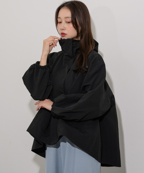 KATHARINE ROSS(キャサリンロス)の「【KATHARINE ROSS】ZOZO限定 マウンテンフレアパーカー(マウンテンパーカー・レディース・ベージュ/ブラック・MEDIUM)」の1枚目の写真