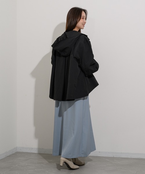 KATHARINE ROSS(キャサリンロス)の「【KATHARINE ROSS】ZOZO限定 マウンテンフレアパーカー(マウンテンパーカー・レディース・ベージュ/ブラック・MEDIUM)」の12枚目の写真