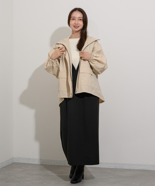 KATHARINE ROSS(キャサリンロス)の「【KATHARINE ROSS】ZOZO限定 マウンテンフレアパーカー(マウンテンパーカー・レディース・ベージュ/ブラック・MEDIUM)」の6枚目の写真