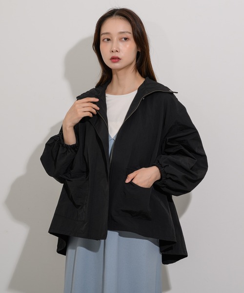 KATHARINE ROSS(キャサリンロス)の「【KATHARINE ROSS】ZOZO限定 マウンテンフレアパーカー(マウンテンパーカー・レディース・ベージュ/ブラック・MEDIUM)」の17枚目の写真