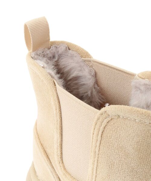 Green　Parks（グリーンパークス）の「RUPIS.サイドゴア厚底ムートンブーツ（ブーツ・レディース・ベージュ/ブラック・S/L/M）」の16枚目の写真