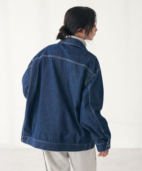 CRAFT STANDARD BOUTIQUE(クラフトスタンダードブティック)の「【ユニセックス】デニム2ndジャケット(デニムジャケット・レディース・ブラック/ダークインディゴブルー・M/L/XL)」の8枚目の写真