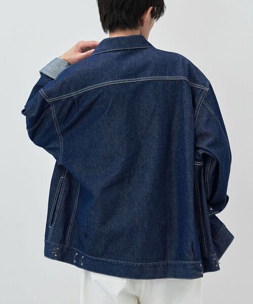 CRAFT STANDARD BOUTIQUE(クラフトスタンダードブティック)の「【ユニセックス】デニム2ndジャケット(デニムジャケット・レディース・ブラック/ダークインディゴブルー・M/L/XL)」の15枚目の写真