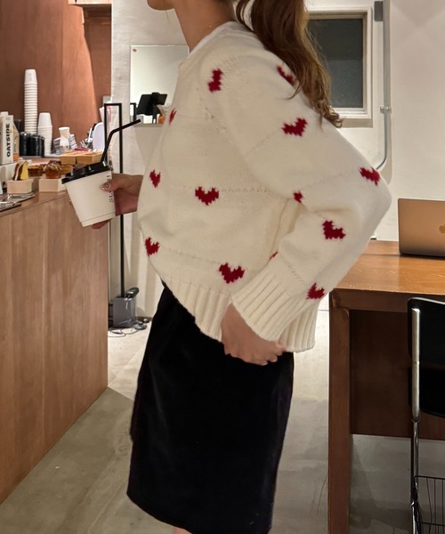 Sorriso（ソリッソ）の「ハート柄 ニット（ニット/セーター・レディース・ホワイト・FREE）」の4枚目の写真