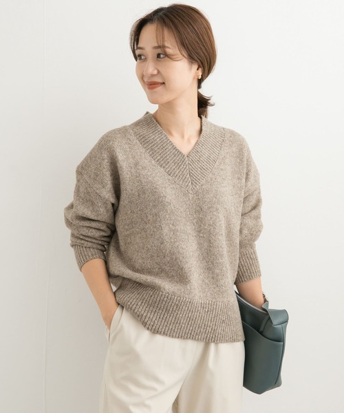 URBAN RESEARCH DOORS（アーバンリサーチドアーズ）の「メランジVネックニット（ニット/セーター・レディース・ミント/ベージュ/アイボリー・MEDIUM）」の14枚目の写真