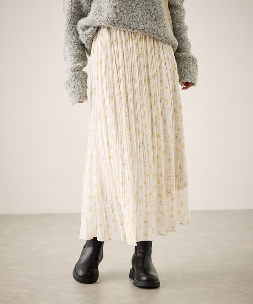 ROPE' PICNIC（ロペピクニック）の「着丈が選べるエアリープリーツスカート（スカート・レディース・ブラック/ピンク/グレー/ネイビー/ベージュ/キナリ/ライトグリーン/ライトグレー/ベージュ系その他/ブラック系その他/ホワイト系その他・38/T38）」の3枚目の写真