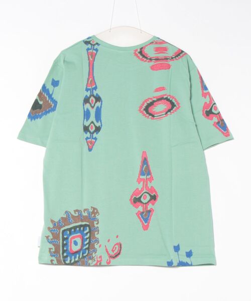 Desigual(デシグアル)の「MADAGASCAR Tシャツショートスリーブ(Tシャツ/カットソー・メンズ・グリーン・S/M/L/XL)」の2枚目の写真