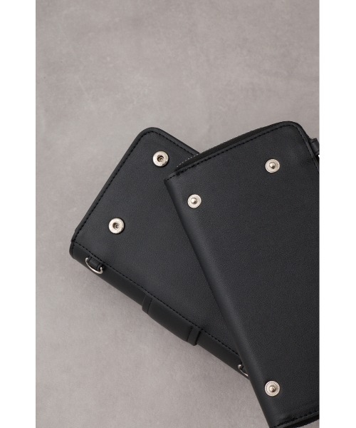 AZUL by moussy(アズールバイマウジー)の「ターンロックフラップウォレットバッグ(ショルダーバッグ・レディース・ブラック/アンティークシルバー/ダークカーキ・FREE)」の17枚目の写真