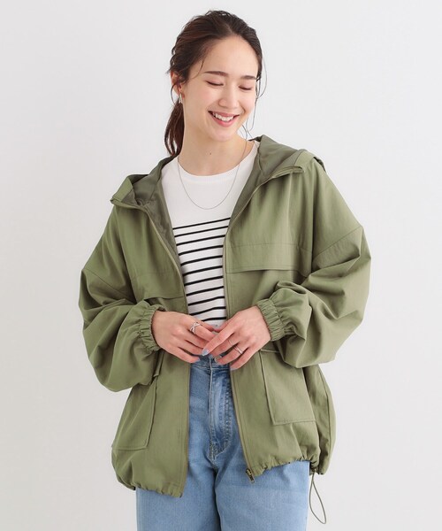 Cutie Blonde（キューティーブロンド）の「【撥水/S-LL】BIGポケット フーディブルゾン（ブルゾン・レディース・アイボリー/オリーブ・01/02/03/04）」の7枚目の写真