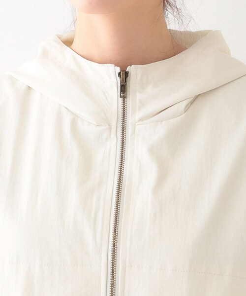 Cutie Blonde（キューティーブロンド）の「【撥水/S-LL】BIGポケット フーディブルゾン（ブルゾン・レディース・アイボリー/オリーブ・01/02/03/04）」の14枚目の写真