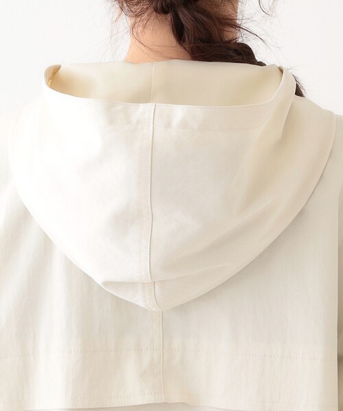 Cutie Blonde（キューティーブロンド）の「【撥水/S-LL】BIGポケット フーディブルゾン（ブルゾン・レディース・アイボリー/オリーブ・01/02/03/04）」の15枚目の写真