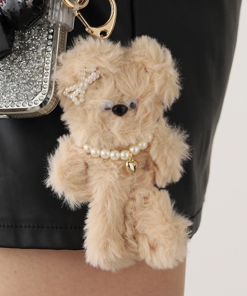 ROOPTOKYO（ループトウキョウ）の「Fluffy Animal Key Chain /ふわふわ カラフルアニマル キーホルダー 夏物 夏服（キーホルダー・レディース・アイボリー/ブラック/グレー/ホワイト/ブラウン/ベージュ・FREE）」の5枚目の写真