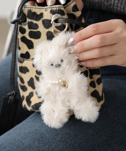 ROOPTOKYO（ループトウキョウ）の「Fluffy Animal Key Chain /ふわふわ カラフルアニマル キーホルダー 夏物 夏服（キーホルダー・レディース・アイボリー/ブラック/グレー/ホワイト/ブラウン/ベージュ・FREE）」の19枚目の写真