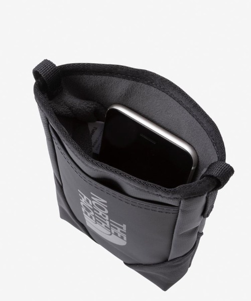 THE NORTH FACE（ザノースフェイス）の「【THE NORTH FACE/ザ ノースフェイス】BC NECK POUCH（ショルダーバッグ・メンズ・ブラック/ホワイト/グレー/ネイビー/ミント/パープル系その他/ブルー系その他/グリーン系その他/クリアブルー/カーキ・FREE）」の16枚目の写真
