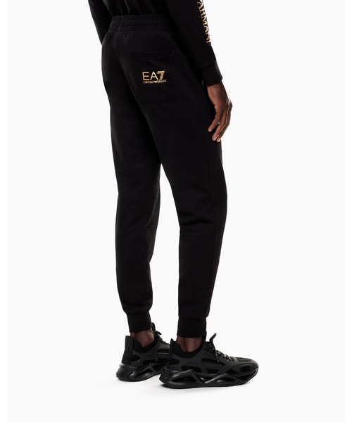 EMPORIO ARMANI EA7（エンポリオアルマーニイーエーセブン）の「【エンポリオ アルマーニ EA7】Logo Series ジョガーパンツ コットン（スウェットパンツ・メンズ・ブラック系/ブラック・SMALL/MEDIUM/LARGE/X-LARGE/XX-LARGE/X-SMALL）」の9枚目の写真