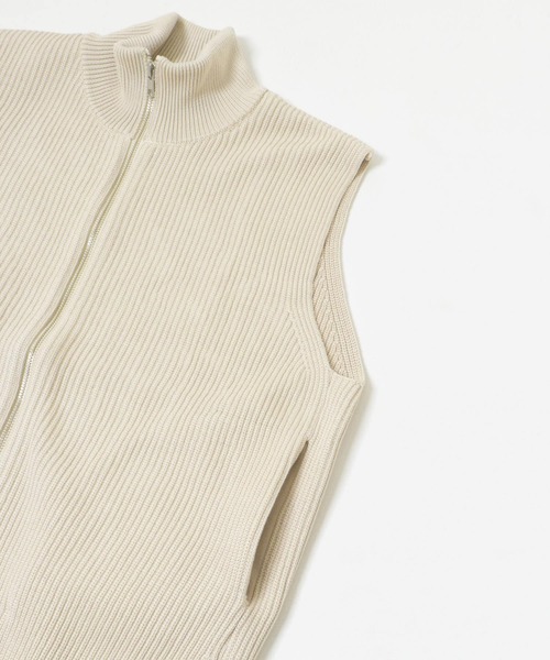 Yonetomi(ヨネトミ)の「米富繊維 MERCERIZED COTTON RIB VEST(ベスト・メンズ・アイボリー/グレー/オレンジ・3/1)」の11枚目の写真