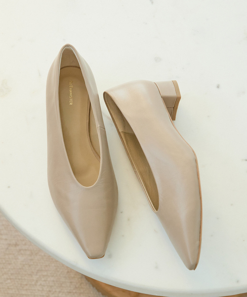 Au BANNISTER（オゥバニスター）の「【最高パンプス/3cmヒール】美脚×快適 パンプス（パンプス・レディース・ブラック/シャンパン/ベージュ・39/35/36/37/38）」の21枚目の写真