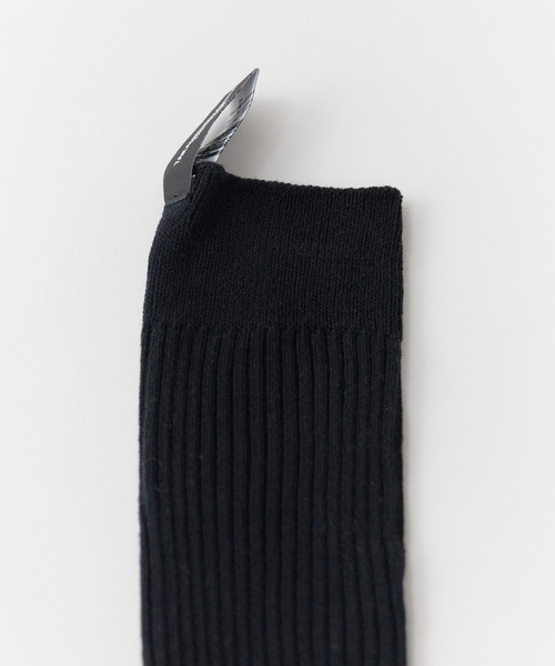 TAKAHIROMIYASHITATheSoloIst.（タカヒロミヤシタザソロイスト）の「TAKAHIROMIYASHITATheSoloIst./タカヒロミヤシタザソロイスト.×decka Quality socks/デカクオリティソックス heavyweight ribbed mid socks. 靴下（ソックス/靴下・メンズ・ブラック/ホワイト・25-28）」の12枚目の写真