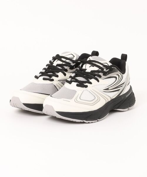 FILA（フィラ）の「《FILA》INTERUN（スニーカー・レディース・ブラック×シルバー/ホワイト×ピンク/ブラック×ホワイト・23.0cm/24.0cm/25.0cm）」の3枚目の写真