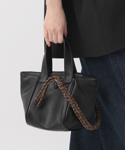 A part by（アパートバイ）の「パラコードハンドバッグ（ハンドバッグ・レディース・ブラック/ベージュ・FREE）」の7枚目の写真