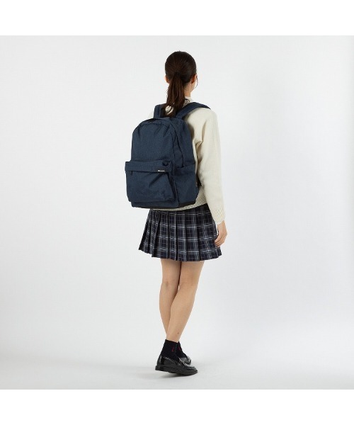 Champion(チャンピオン)の「リュックサック メンズ レディース チャンピオン champion デモイン デイパック B4収納 No.68605(バックパック/リュック・メンズ・ブラック/ネイビー・FREE)」の7枚目の写真
