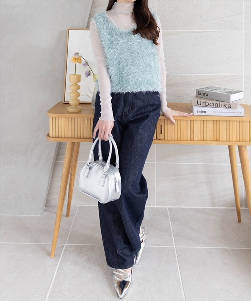 CLEAR BASIC（クリアベーシック）の「ラメシャギーニットベスト [着回し力抜群 レイヤード カジュアル 大人]≪SS新作≫（ニット/セーター・レディース・アイボリー/グリーン/ピンク・F）」の5枚目の写真