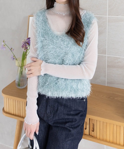 CLEAR BASIC（クリアベーシック）の「ラメシャギーニットベスト [着回し力抜群 レイヤード カジュアル 大人]≪SS新作≫（ニット/セーター・レディース・アイボリー/グリーン/ピンク・F）」の4枚目の写真