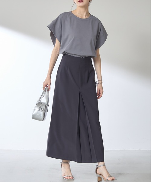 &. NOSTALGIA（アンドドットノスタルジア）の「【ZOZO限定】フロントタックペンシルロングスカート（スカート・レディース・ベージュ/チャコールグレー/ブラック・マルチサイズ）」の17枚目の写真