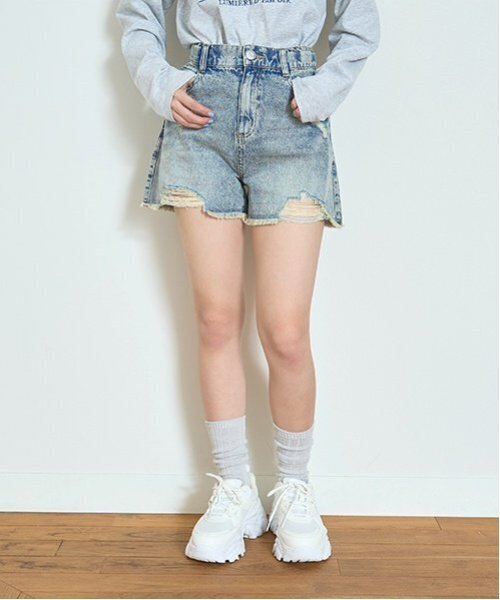 LOVETOXIC（ラブトキシック）の「【LTXC】ダメージデニムショートパンツ（デニムパンツ・キッズ・ネイビー/グレー/ライトブルー/ブラック・M:150cm/S:140cm/L:160cm）」の2枚目の写真