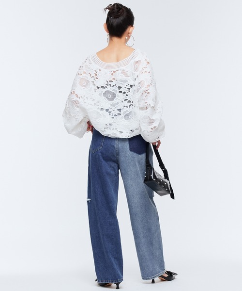 Narcissus（ナルシス）の「レースブルゾン　フラワー刺繍　シアーブルゾン　日焼け対策（ブルゾン・レディース・ホワイト/ブラック・FREE）」の4枚目の写真