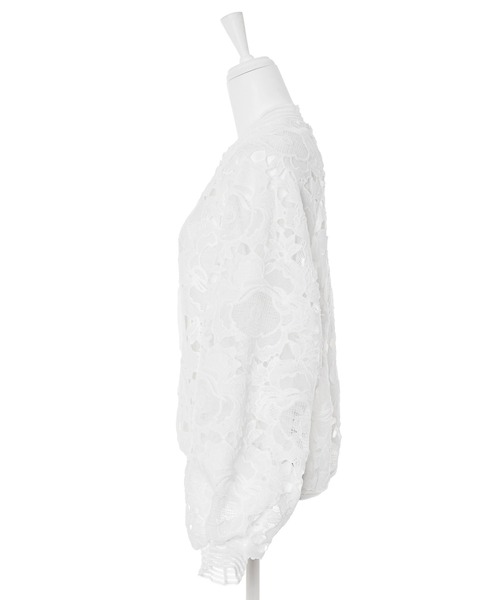 Narcissus（ナルシス）の「レースブルゾン　フラワー刺繍　シアーブルゾン　日焼け対策（ブルゾン・レディース・ホワイト/ブラック・FREE）」の8枚目の写真