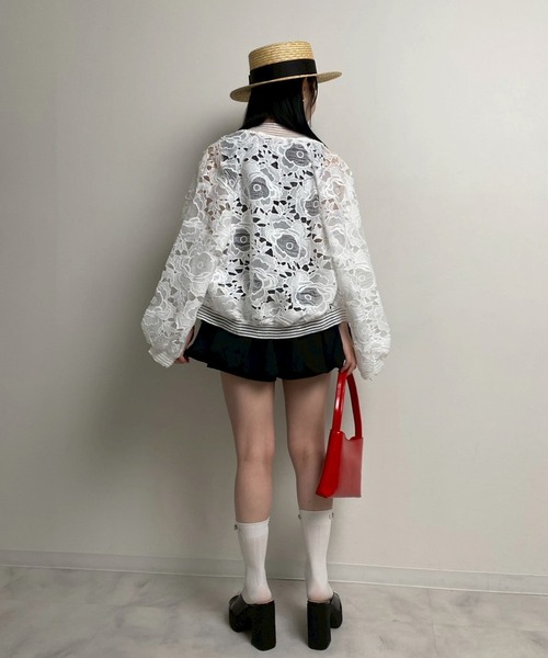 Narcissus（ナルシス）の「レースブルゾン　フラワー刺繍　シアーブルゾン　日焼け対策（ブルゾン・レディース・ホワイト/ブラック・FREE）」の14枚目の写真