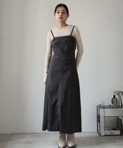 Girly Doll(ガーリードール)の「デニムキャミソールワンピース(ワンピース・レディース・ブラック/ブルー・S/M/L)」の11枚目の写真