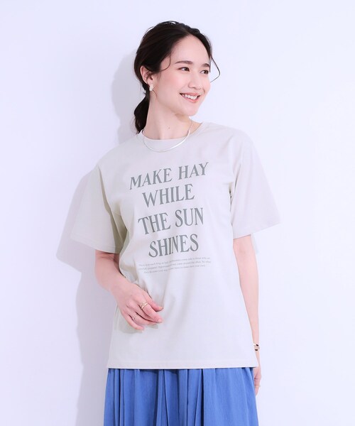 SHOO・LA・RUE(シューラルー)の「【S-LL/ひんやり/UV】汗をかいても気になりにくい グラフィックTシャツ(Tシャツ/カットソー・レディース・ブルー系1/ライトグレー系1/ブラック系2/ホワイト系1/ライトオレンジ系1/チャコール・01/02/03/04)」の9枚目の写真