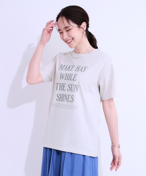 SHOO・LA・RUE(シューラルー)の「【S-LL/ひんやり/UV】汗をかいても気になりにくい グラフィックTシャツ(Tシャツ/カットソー・レディース・ブルー系1/ライトグレー系1/ブラック系2/ホワイト系1/ライトオレンジ系1/チャコール・01/02/03/04)」の10枚目の写真