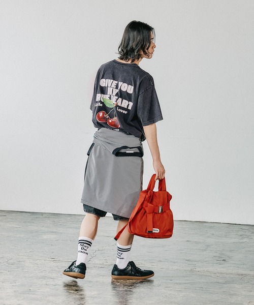 BAYFLOW(ベイフロー)の「FRUITS半袖Tシャツ(Tシャツ/カットソー・メンズ・オフホワイト/チャコールグレー/ブラウン/ピンク・MEDIUM/LARGE)」の19枚目の写真