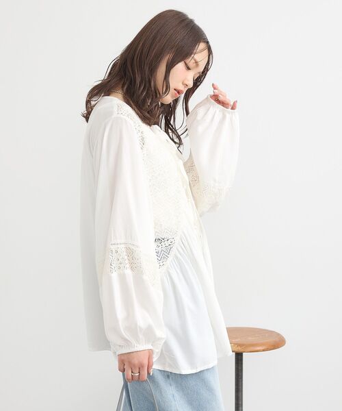 earth music&ecology（アースミュージックアンドエコロジー）の「レーヨンレースデザインシャツ（シャツ/ブラウス・レディース・ブラック/ミント/イエロー/オフホワイト・FREE）」の7枚目の写真