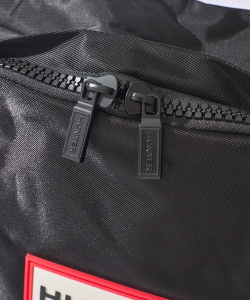 HUNTER(ハンター)の「【HUNTER / ハンター】Original Nylon Backpack / ナイロンクラシックバックパック 24.5L(バックパック/リュック・レディース・ブラック/ダークオリーブ/ネイビー・FREE)」の7枚目の写真