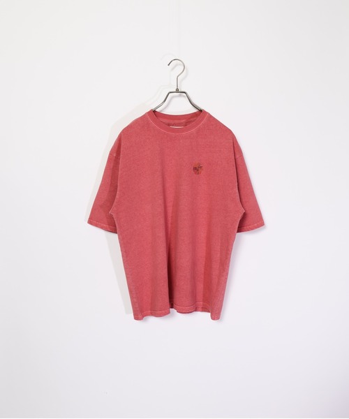 ATELANE(アテレーン)の「ATELANE/OE天竺ピグメント ワンポイント刺繍TEE(Tシャツ/カットソー・メンズ・レッド/グレー/ブラック系その他/ブラック/ホワイト系その他/アイボリー・LARGE/MEDIUM/X-LARGE)」の6枚目の写真