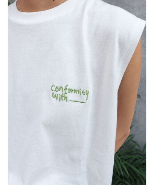 Ungrid(アングリッド)の「カラーエンブロイダリータンクトップ(タンクトップ・レディース・オフホワイト/ブラウン/イエロー/パープル・FREE)」の20枚目の写真