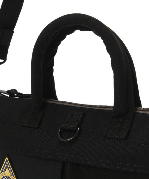 AVIREX(アヴィレックス)の「MINI HELMET BAG 'TOP GUN' / ミニヘルメットバッグ トップガン(トートバッグ・レディース・ブラック/オリーブ系・F)」の10枚目の写真