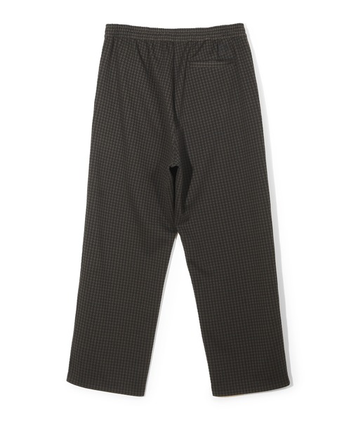 MEN'S BIGI（メンズビギ）の「【50th Anniv . 中田 慎介】 SUEDE LIKE/HOUND’S TOOTH TRACK PANTS（その他パンツ・メンズ・ブラウン/ベージュ・03/02/01）」の17枚目の写真