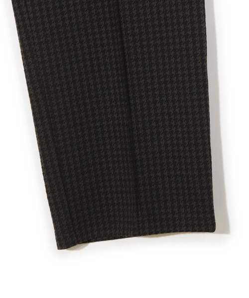MEN'S BIGI（メンズビギ）の「【50th Anniv . 中田 慎介】 SUEDE LIKE/HOUND’S TOOTH TRACK PANTS（その他パンツ・メンズ・ブラウン/ベージュ・03/02/01）」の16枚目の写真
