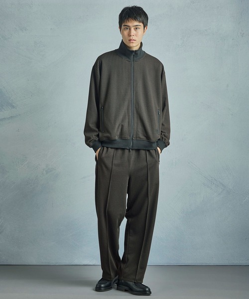 MEN'S BIGI（メンズビギ）の「【50th Anniv . 中田 慎介】 SUEDE LIKE/HOUND’S TOOTH TRACK PANTS（その他パンツ・メンズ・ブラウン/ベージュ・03/02/01）」の9枚目の写真