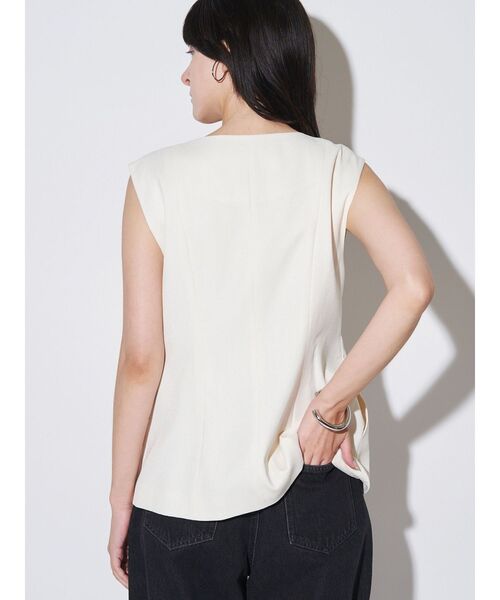 ELENDEEK(エレンディーク)の「フォルムジレ(ベスト・レディース・アイボリー/ブラウン・FREE)」の12枚目の写真