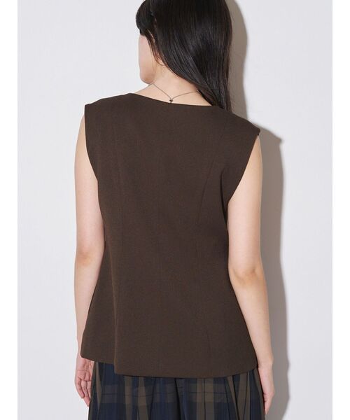 ELENDEEK(エレンディーク)の「フォルムジレ(ベスト・レディース・アイボリー/ブラウン・FREE)」の5枚目の写真