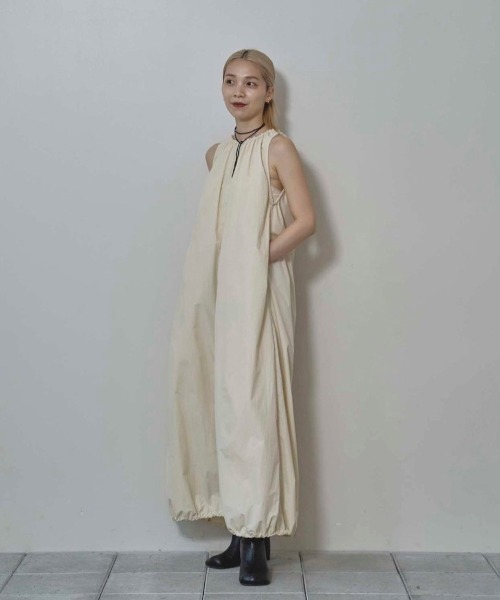 TODAYFUL（トゥデイフル）の「Gather Balloon Dress（ワンピース