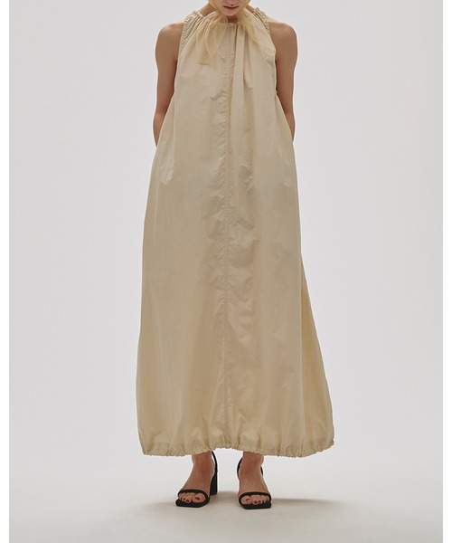 TODAYFUL（トゥデイフル）の「Gather Balloon Dress（ワンピース