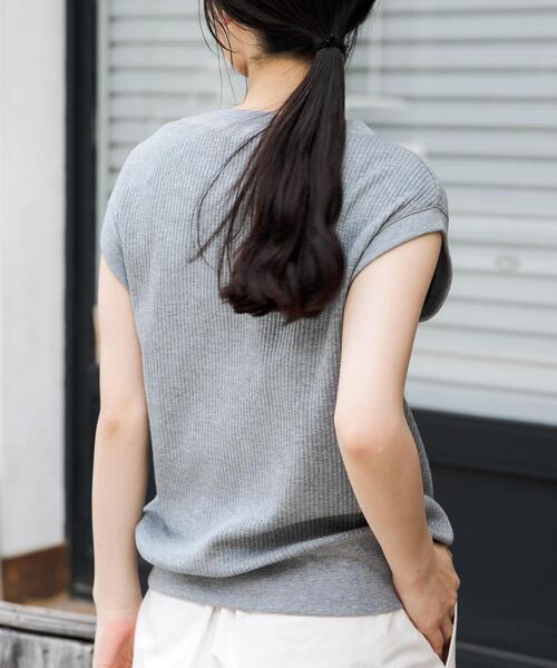 FORK&SPOON（フォークアンドスプーン）の「FORK&SPOON　変形ワッフルノースリーブプルオーバー（Tシャツ/カットソー・レディース・ホワイト系その他/グレー/アイボリー/イエロー系その他・1）」の18枚目の写真