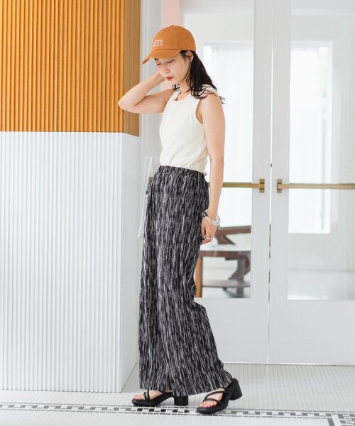 Kastane(カスタネ)の「【新色追加/カップ取り外し可】ピグメントカップ付きタンク(タンクトップ・レディース・ホワイト/ブラック/ブルー/ブラウン・FREE)」の20枚目の写真